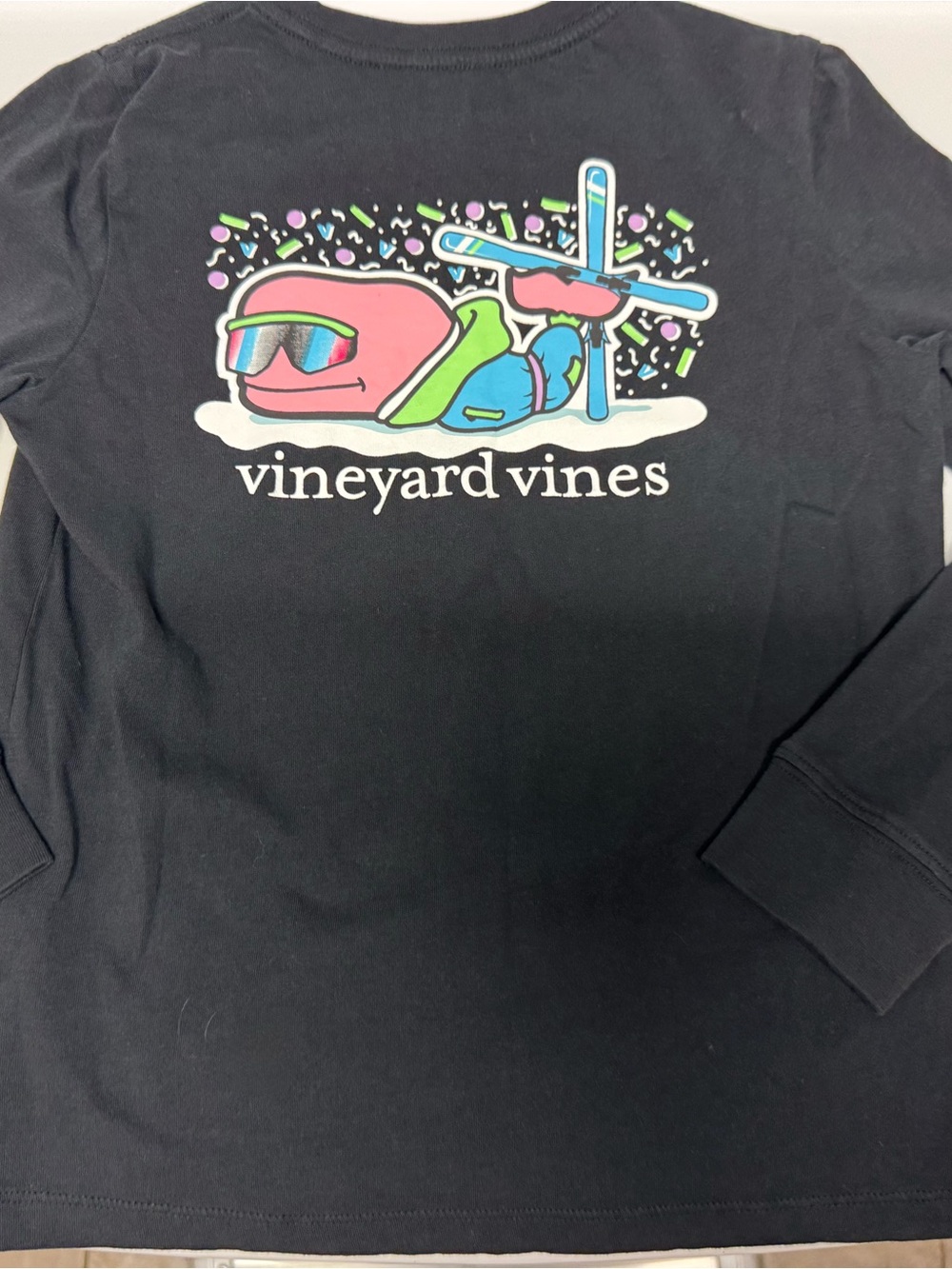 Kids’ size 7 Vineyard Vines Black ski whale tee long sleeved